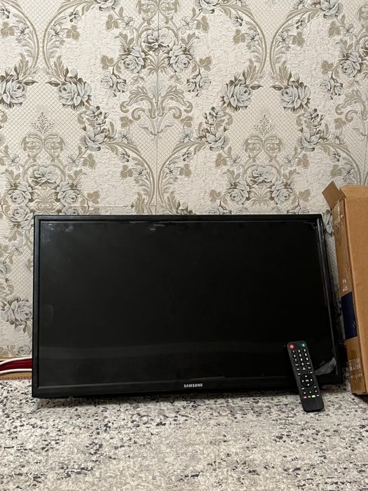 Продам новый телевизор самсунг