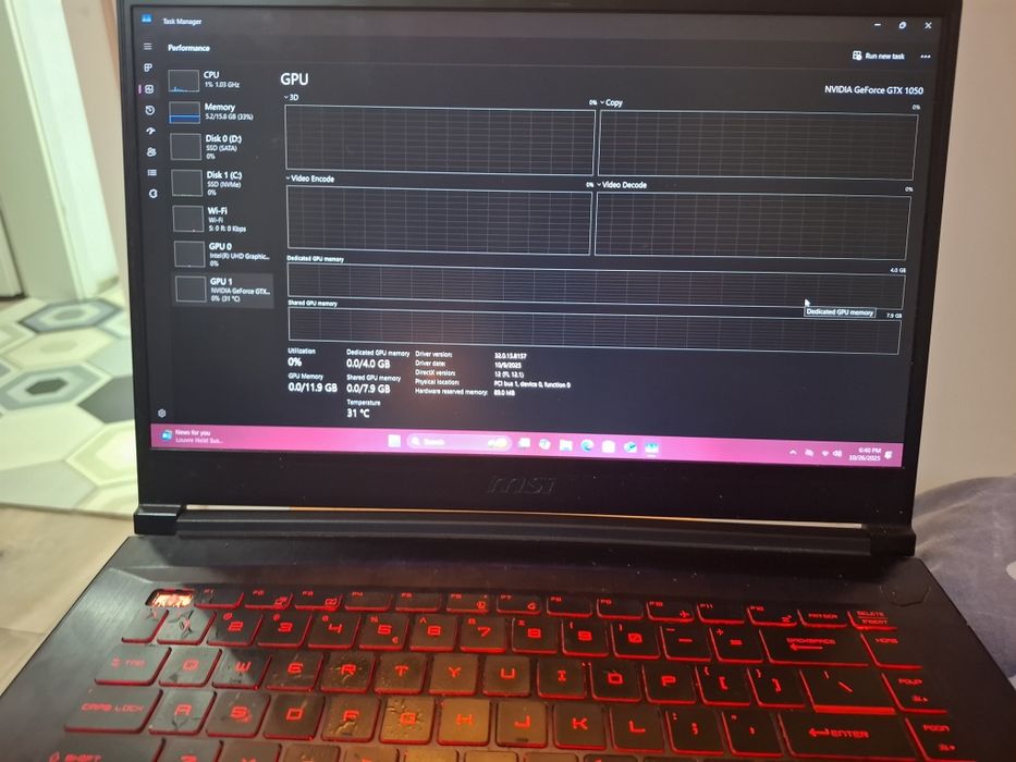 Laptopbgaming i7 8750HQ cu placa video dedicata gtx 1050 de 4 gb gddr6