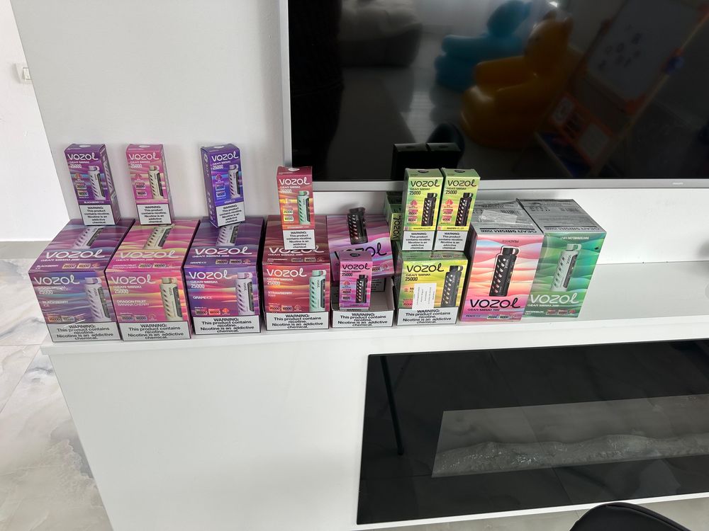 Narghilea electronică VOZOL 25.000 pufuri, reîncărcabilă, București