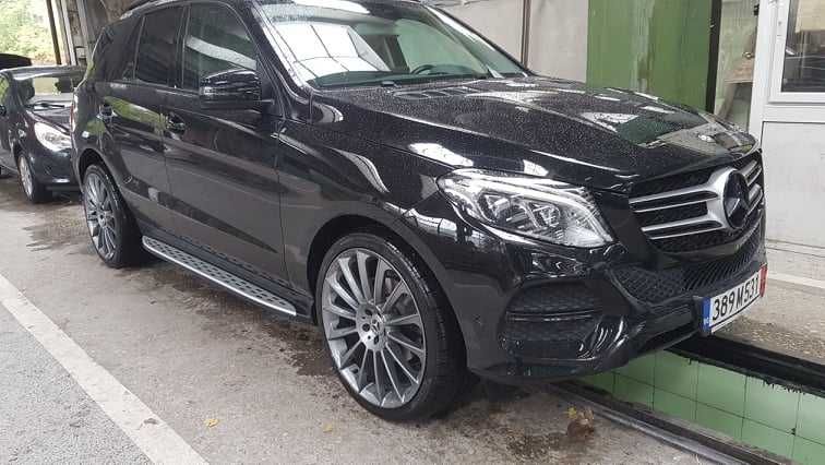 Pirelli Scorpion Zero Asimmetrico
295/30 ZR22 и джанти за Mercedes GLE