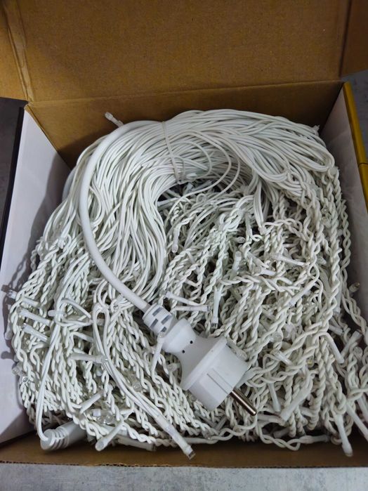 Instalație Turturi LED 700 lumini, 35 metri, exterior/interconectabilă