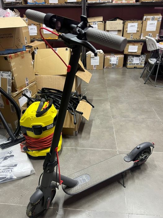 Vand trotineta electrica