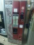 Vând automate vending