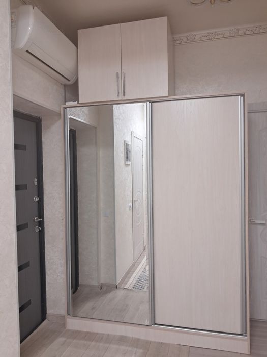 Шкаф с длинной андресолью