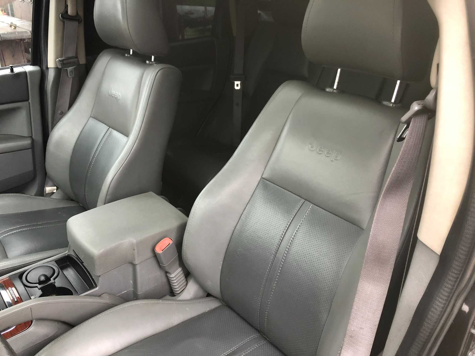 Dezmembrez Jeep Grand Cherokee 3,0 crd 2007 (motorizare mercedes)