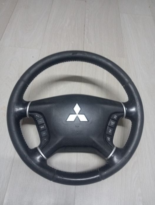 Руль от Митсубиси