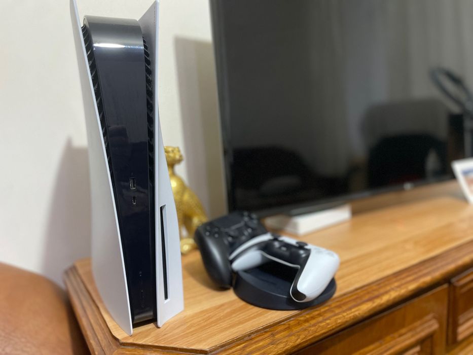 Ps 5 Disc 1TB, 2 controllere