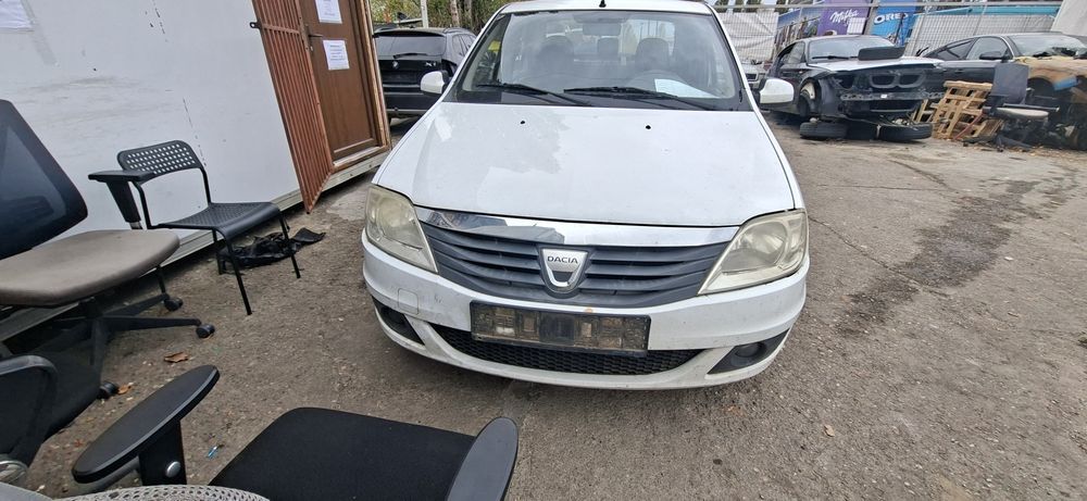 Dezmembrez Dacia Logan 1.4B 2009