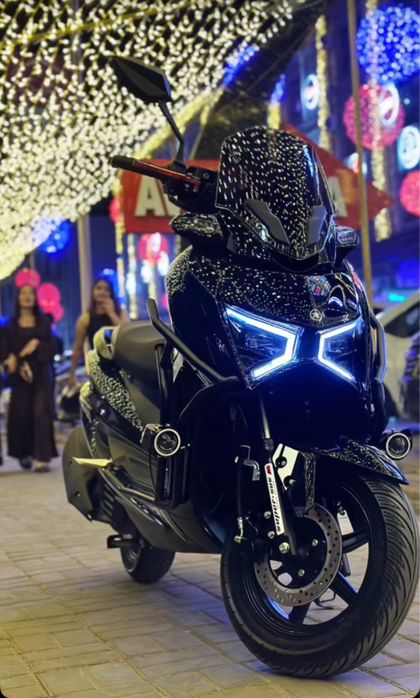 Moto sotiladi drongo