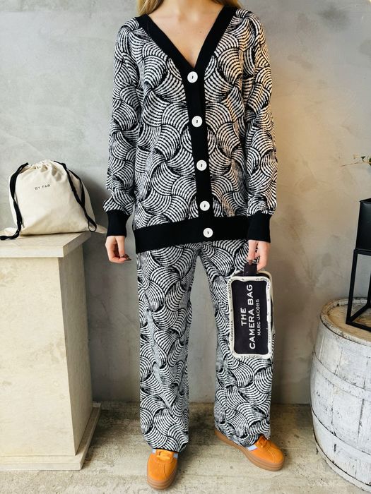 Плетени комплекти