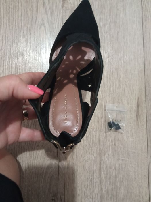 Pantofi eleganți Zara
