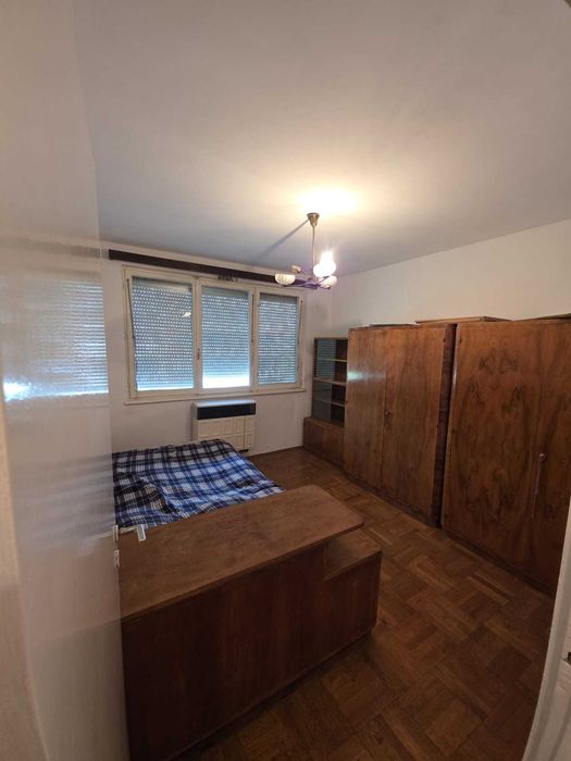 Apartament 3 camere strada Munteniei etaj 2 PROPRIETAR