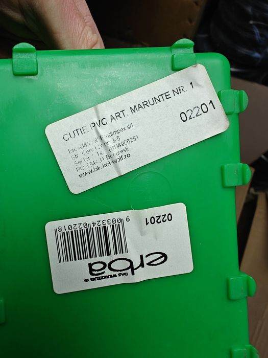 278 cutii / casete de organizare PVC