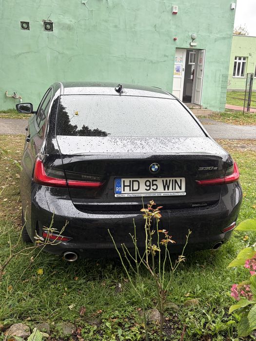 BMW 330e Hybrid.