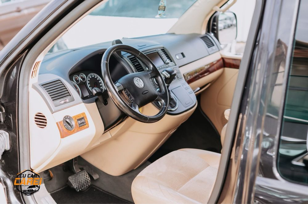 Volkswagen Transporter Multivan Highline Autom.