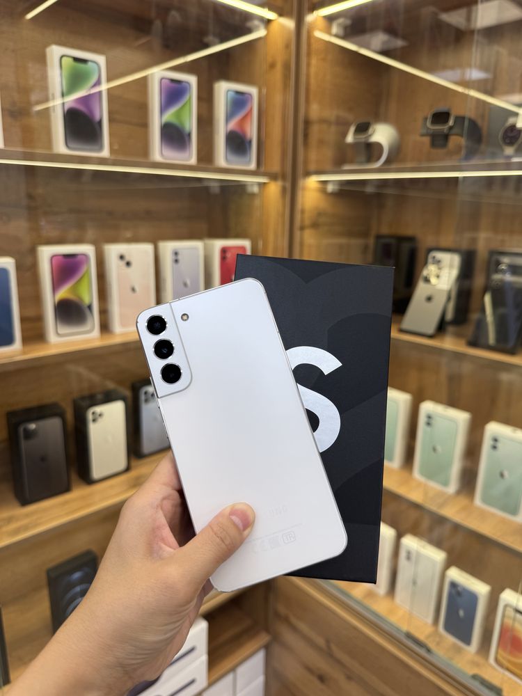 Samsung S 22 plus