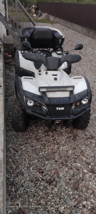 Vând sau schimb cu duba 8 sau9 locuri atv tgb 1000cc