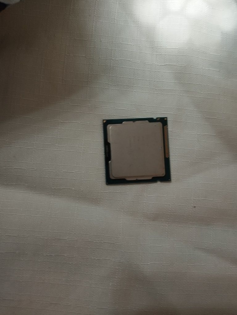 Процессоры i3 3220