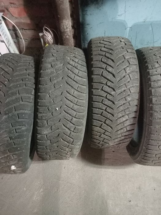 235/55R18 зима. Комплект