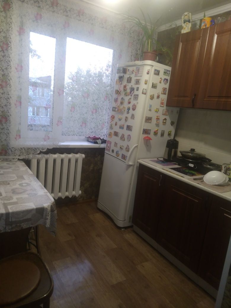 Продам квартиру в пришахтинске