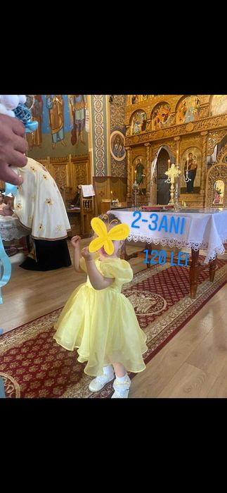 Vând rochiță purtată câteva ore