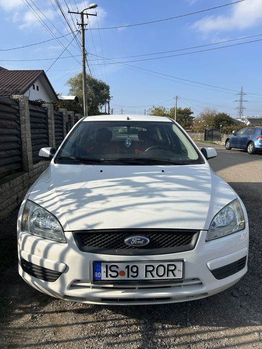 Ford Focus 2005 1.6 benzină