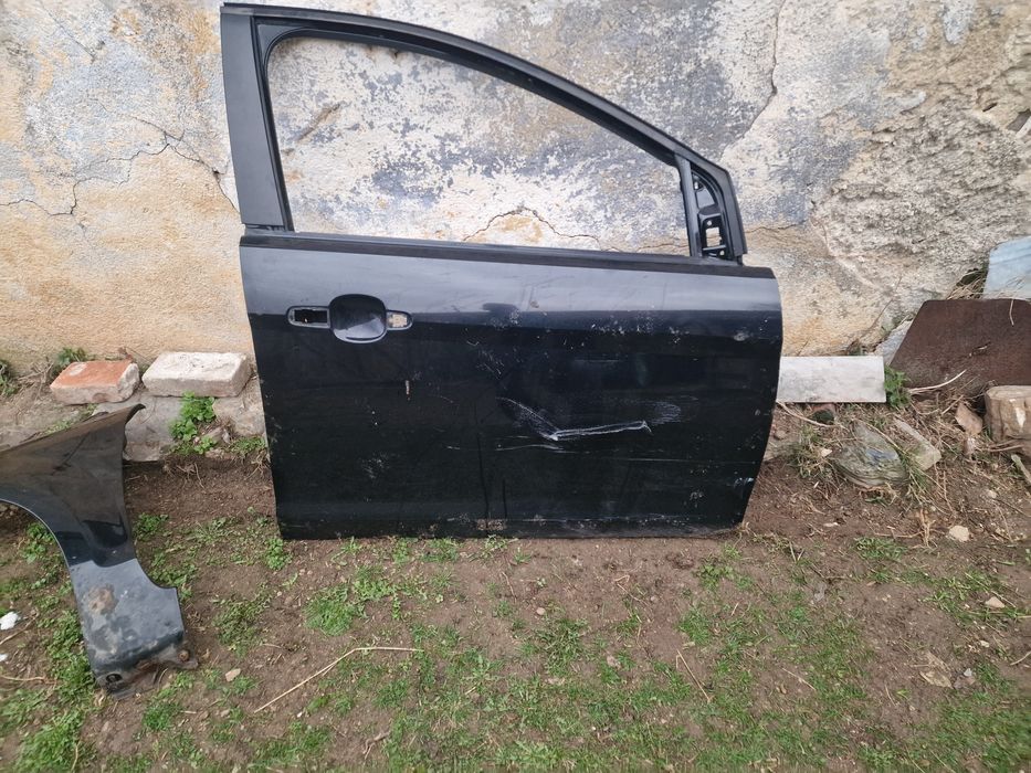 Usa fata dreapta focus 2 facelift