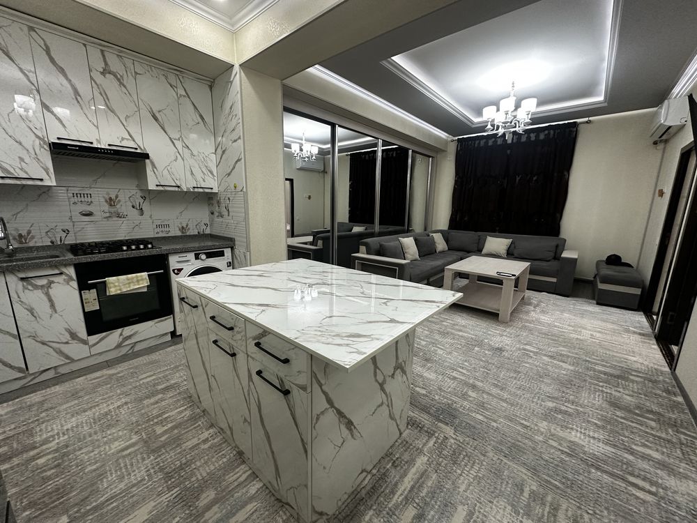 Продаётся новая 3-комнатная квартира в Юнусабаде, 71 м², 9/9 этаж,