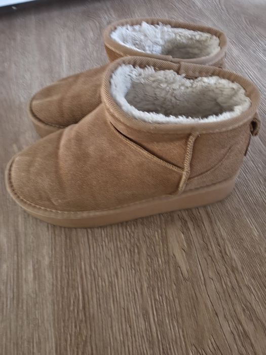 Зимние сапоги уги