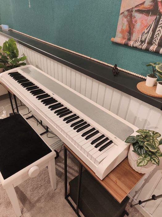 Pian digital Korg b2-  nou cu factura și garanție