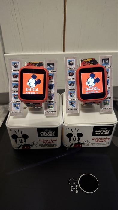 Ceas smartwatch Mickey Mouse Disney