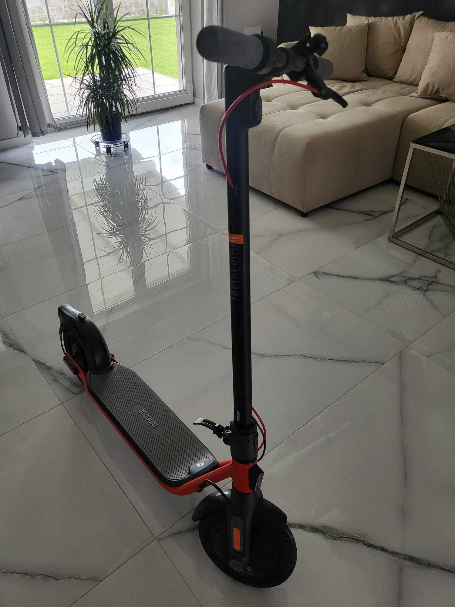 Trotineta Electrica Ninebot KickScooter D38E