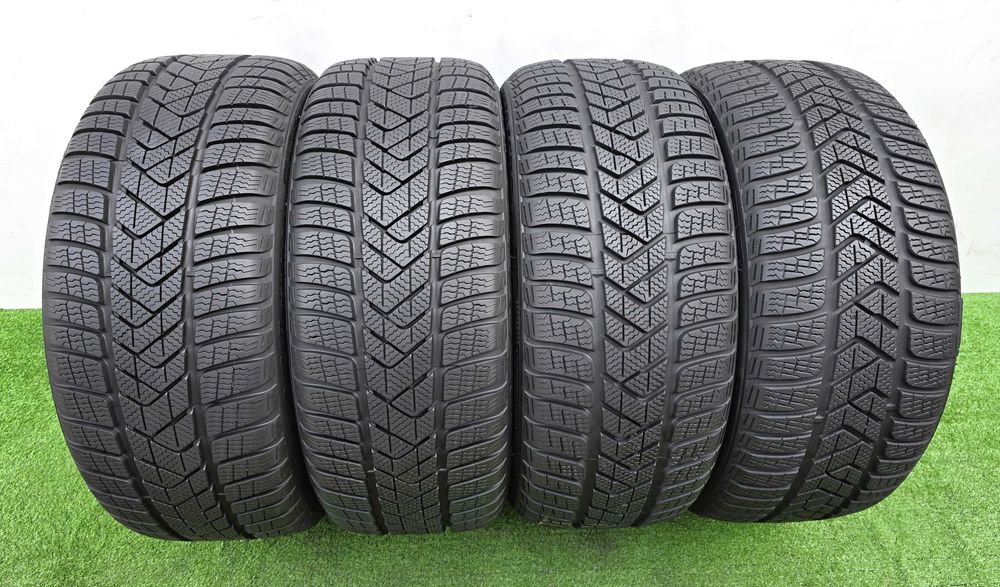 4бр. 225/40/18 PIRELLI Winter Sotozero 3- зимни