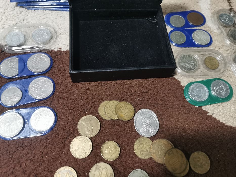 Bancnote si monede vechi