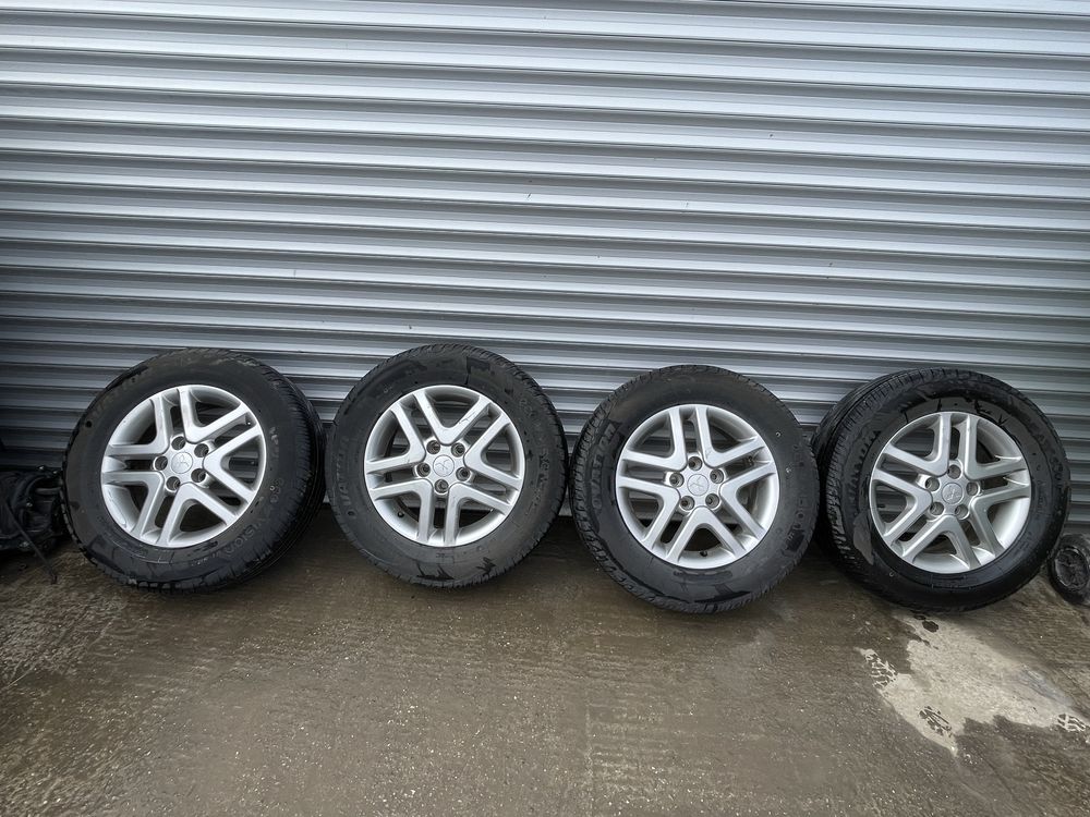 Jante Mitsubishi Pajero 215/65/R16