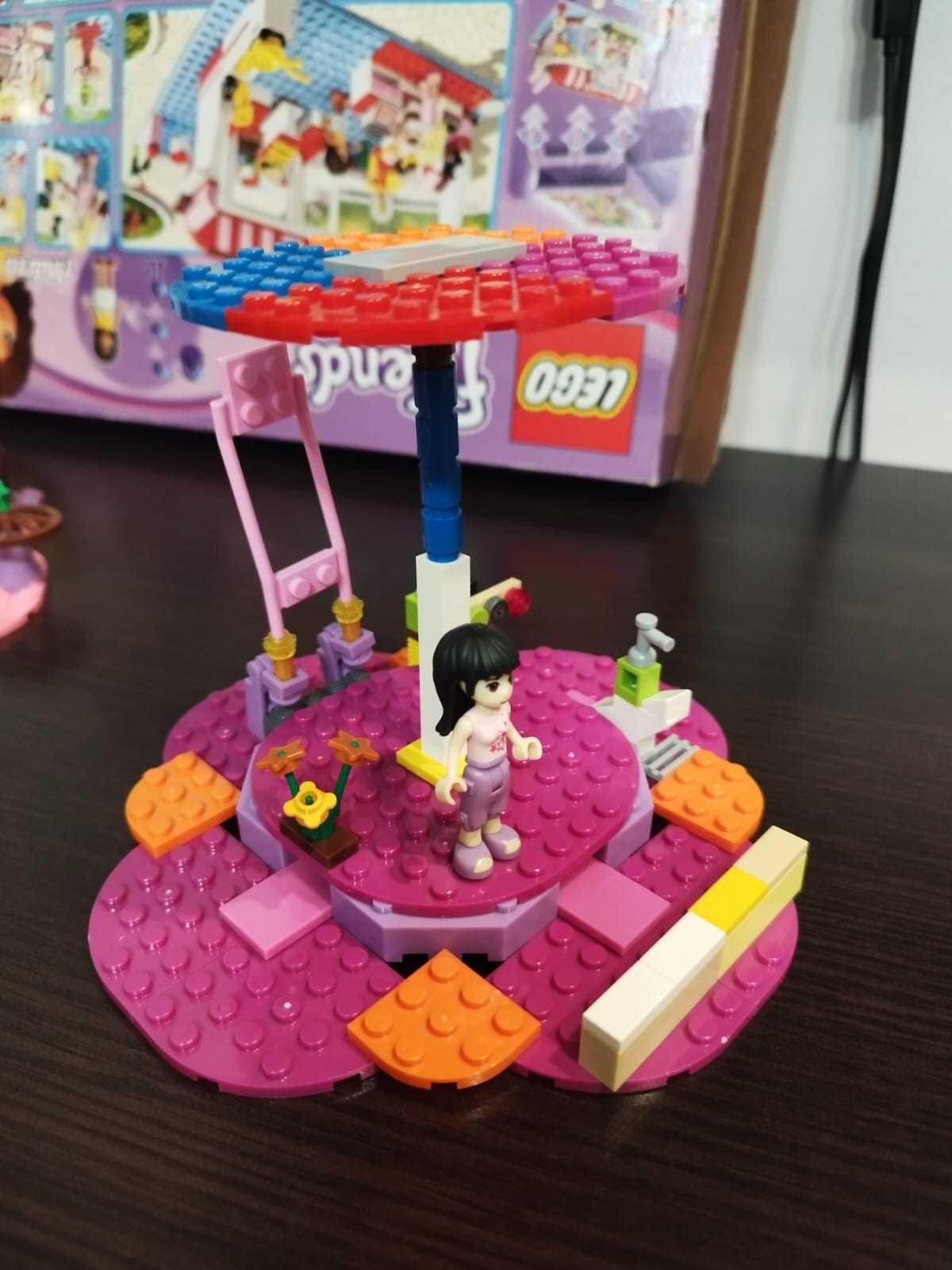 joc-LEGO Friends fara cutie si carticica