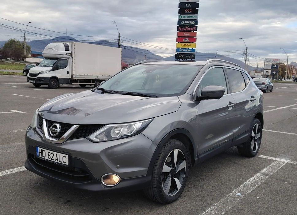 Nissan Qashqai Stare perfecta atata de functionare cât si estetic interior/exterior