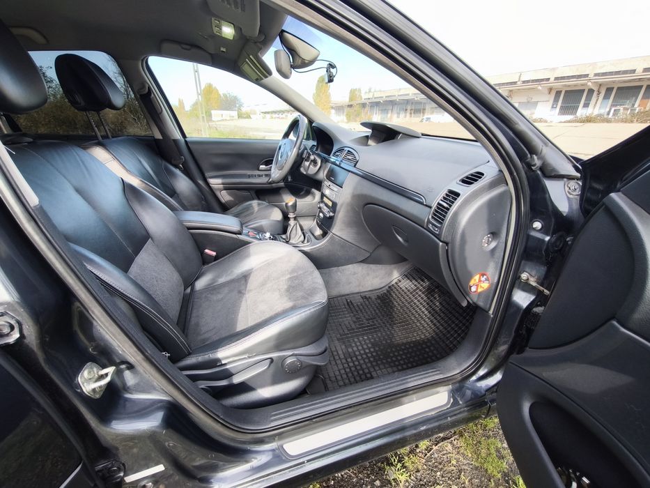 Vând Renault laguna 2