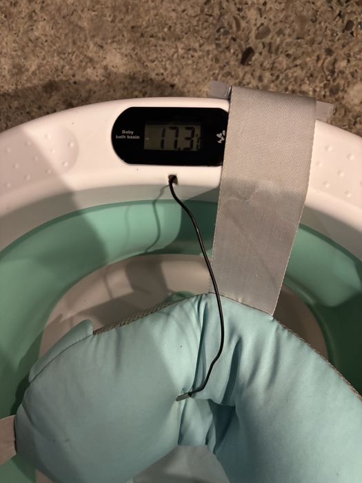 Cadita baie bebelusi