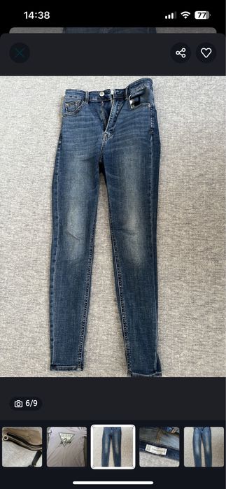 Тениска Guess, дънки, потници