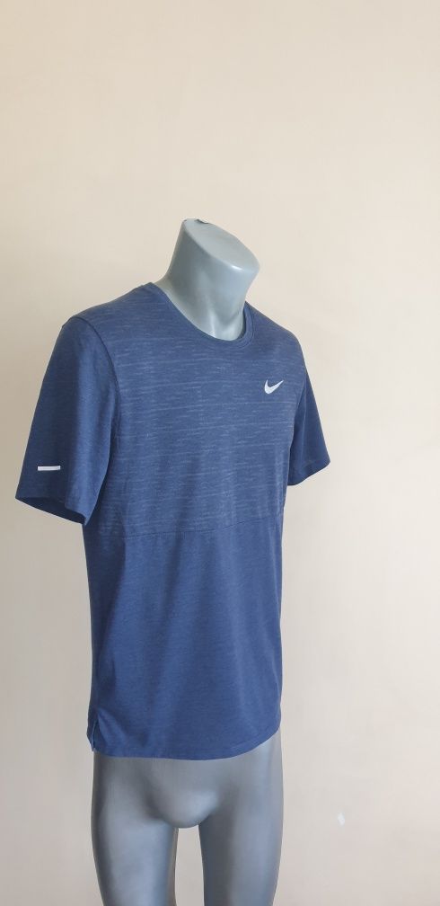 Nike Running Devision Dri - Fit Mens / S НОВО! ОРИГИНАЛ! Мъжка Тениска