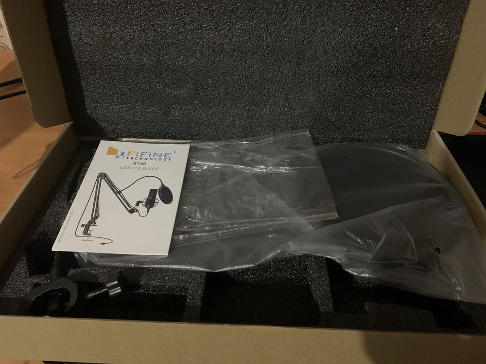 Продается микрофон Fifine K780 (USB)