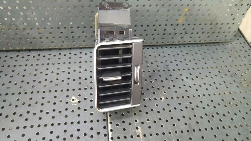 Grila ventilatie bord dreapta land rover range rover sport 2 l494 dk62046b30a