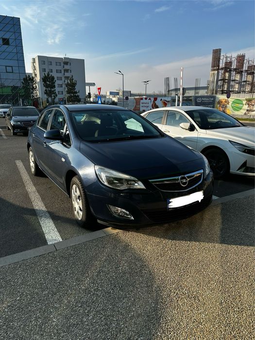 Vand Opel Astra J 2010, 1398cm3, 117.500 km reali