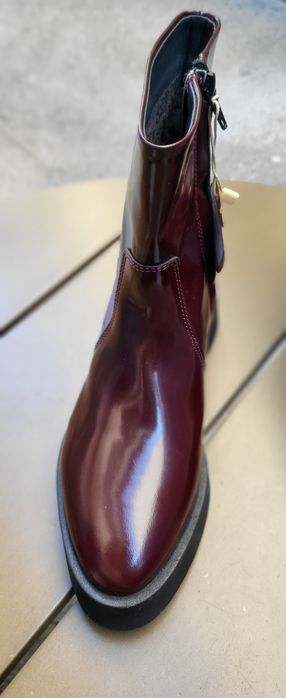 Ghete Apple of Eden 37, piele naturalā