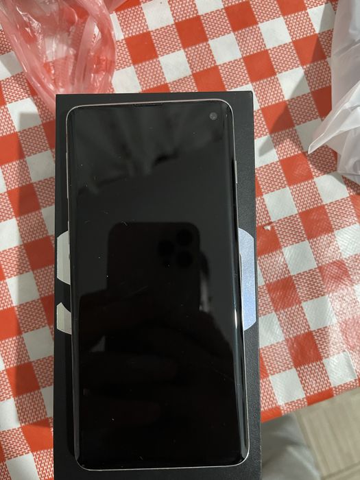 Vand Samsung S10 !! Stare foarte buna