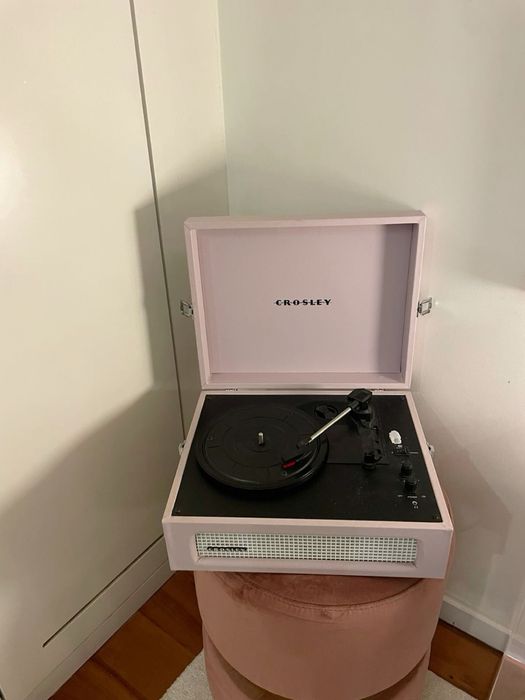 Грамофон Crosley Voyager с Bluetooth