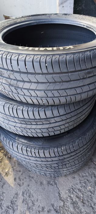 MODEL KUMHO
DIMENSIUNE 215/55/18 DOT 2024
Folosite A