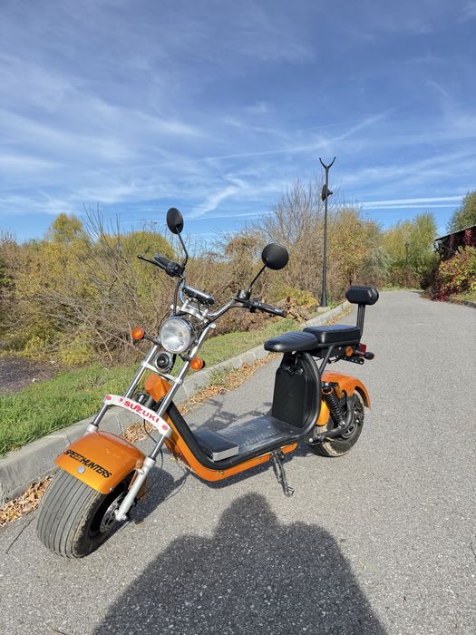 Vand scuter electric doua bateri range 100km nou!!