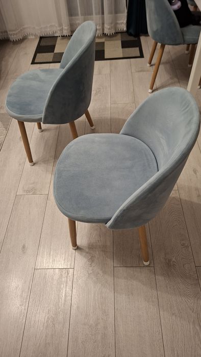 Set 6 scaune foarte confortabile!